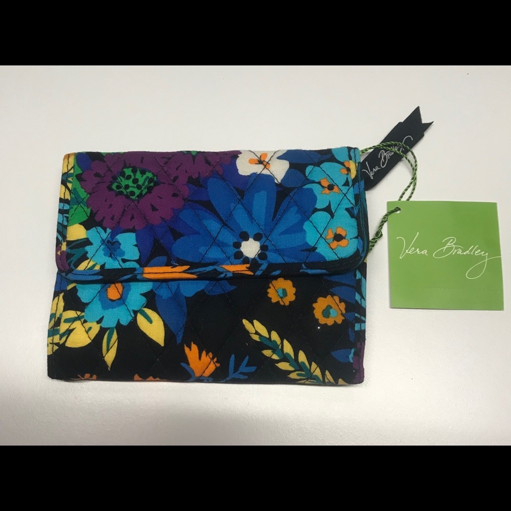 Brand new Vera Bradley wallet “Midnight Blues”